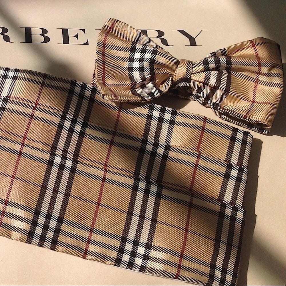 🎁TB HOLIDAY 26’🎁LEGENDARY🆕🔥💯ORIGINAL ICONIC BURBERRY NOVA CHECK BOW TIE SET🔥 - Picture 4 of 15